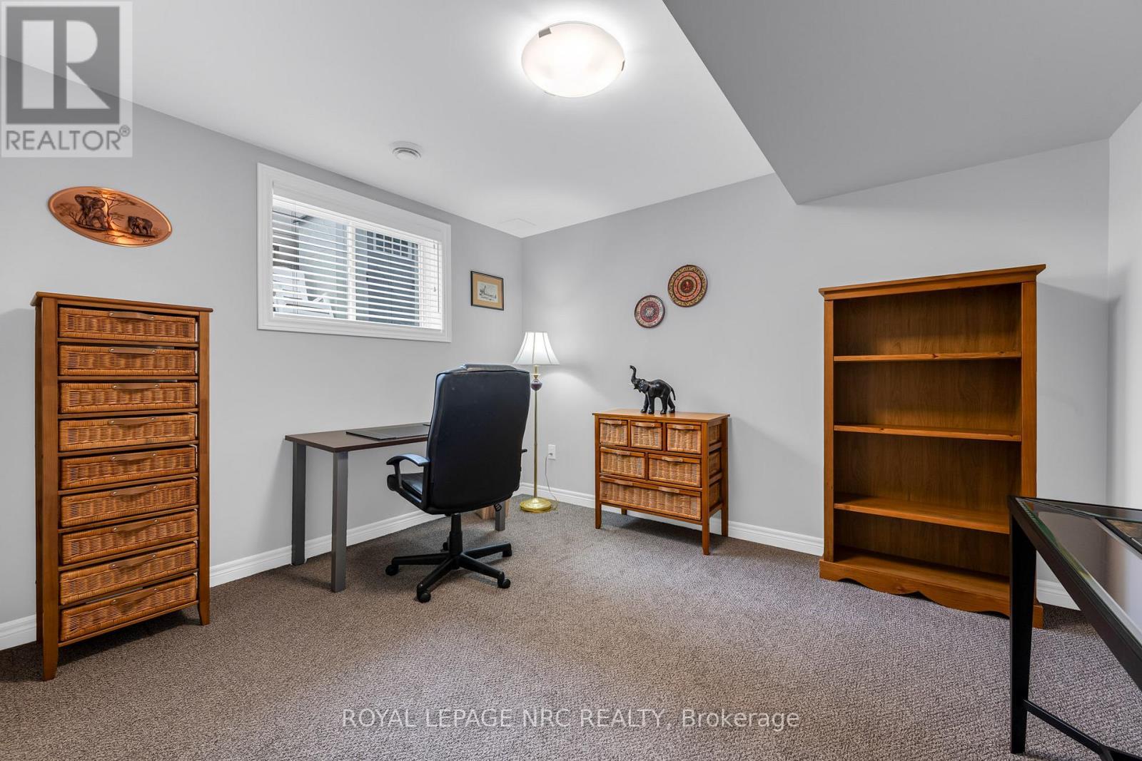 












55 ANDREW LANE

,
Thorold (Hurricane/Merrittville),




Ontario
L2V0E4

