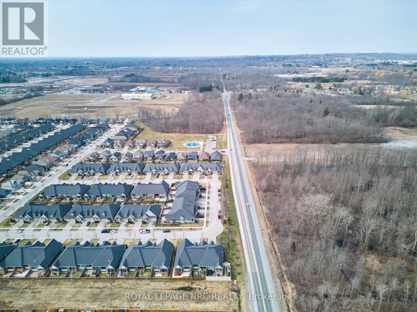 












55 ANDREW LANE

,
Thorold (Hurricane/Merrittville),




Ontario
L2V0E4

