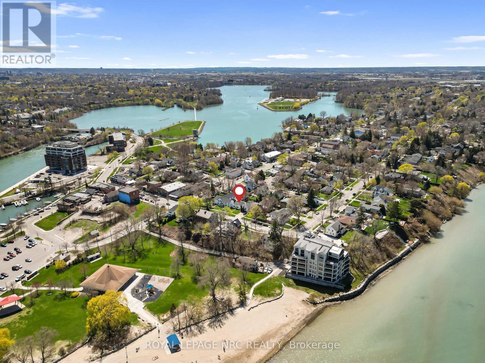 












37 LOCK STREET

,
St. Catharines (Port Dalhousie),




Ontario
L2N5B8

