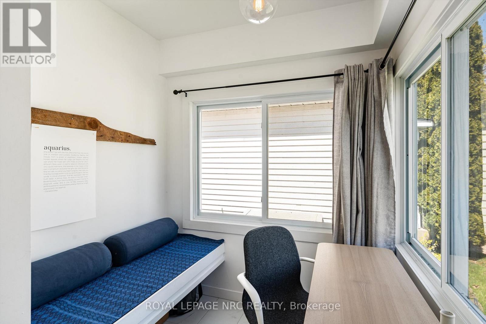 












37 LOCK STREET

,
St. Catharines (Port Dalhousie),




Ontario
L2N5B8

