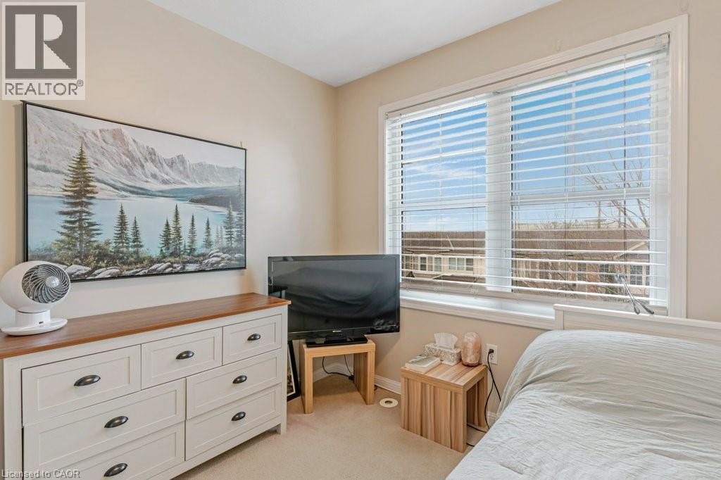 












71 GARTH MASSEY Drive Unit# 71

,
Cambridge,




Ontario
N1T2G8

