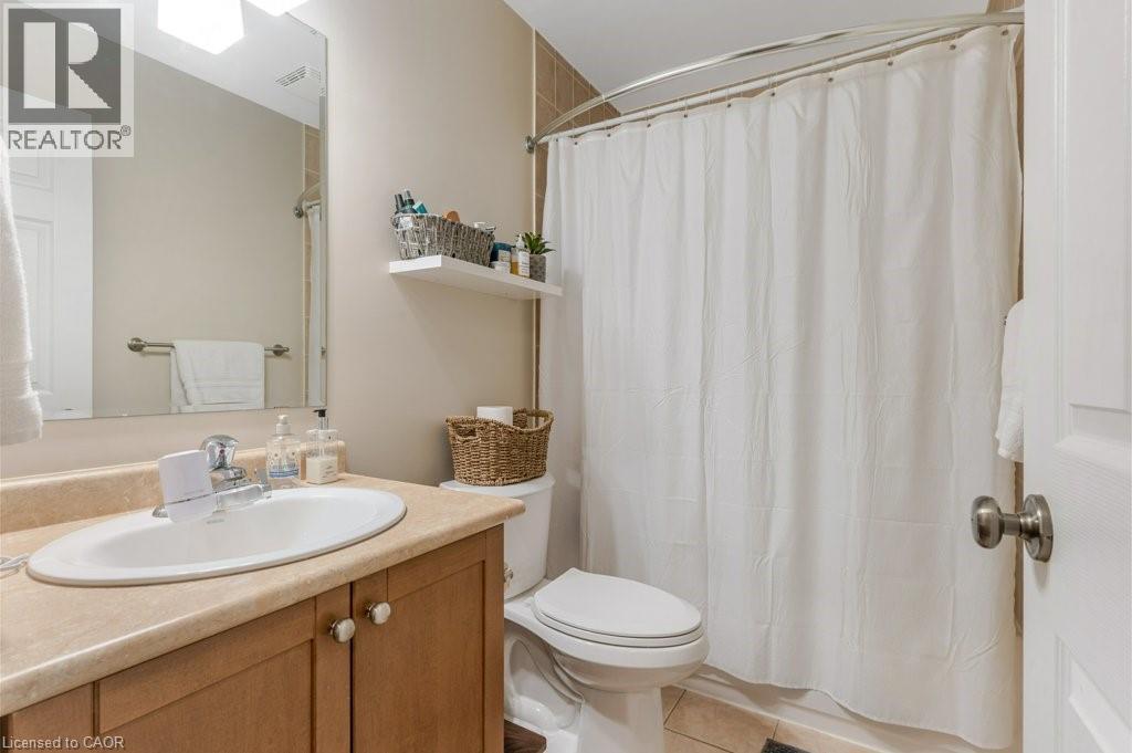 












71 GARTH MASSEY Drive Unit# 71

,
Cambridge,




Ontario
N1T2G8

