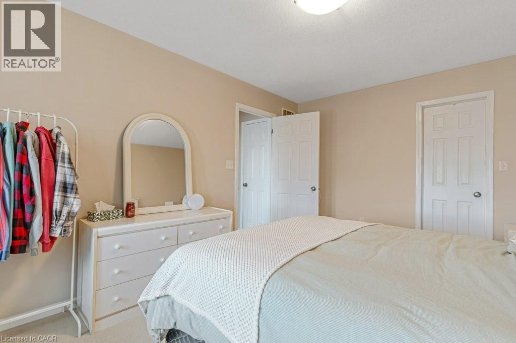 












71 GARTH MASSEY Drive Unit# 71

,
Cambridge,




Ontario
N1T2G8

