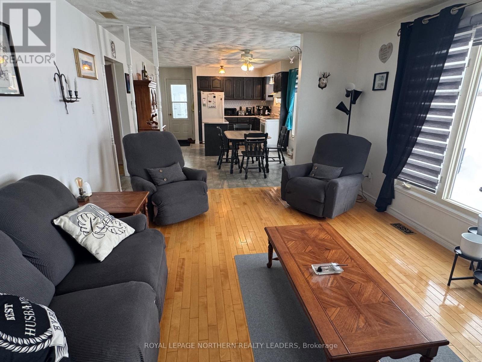 












47 DOYON ST FAUQUIER

,
Kapuskasing,




Ontario
P0L1G0

