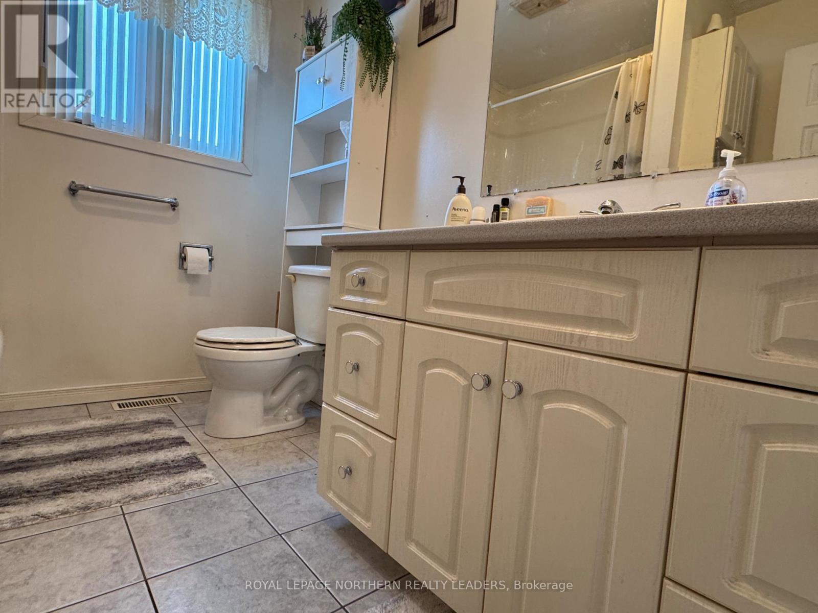 












47 DOYON ST FAUQUIER

,
Kapuskasing,




Ontario
P0L1G0

