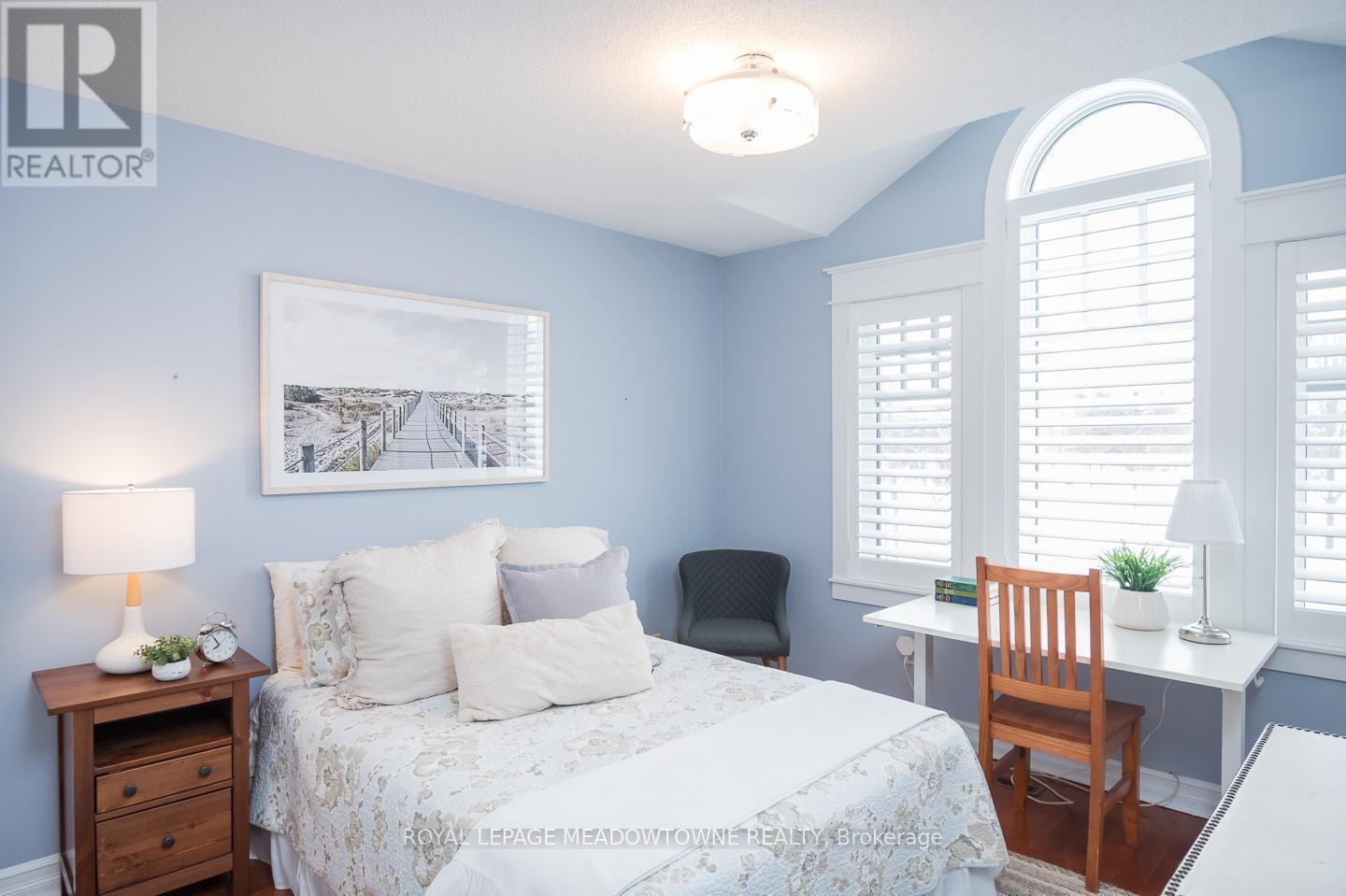 












1592 FRENCH GARDEN

,
Milton,




Ontario
L9T5M4

