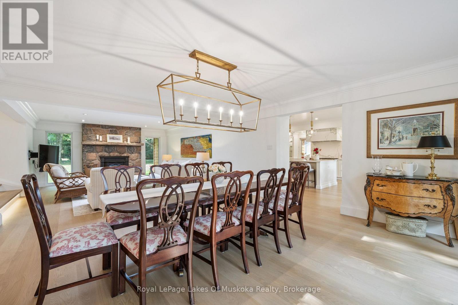 












1319 WOLF CIRCLE

,
Algonquin Highlands (Sherborne),




Ontario
P0A1E0


