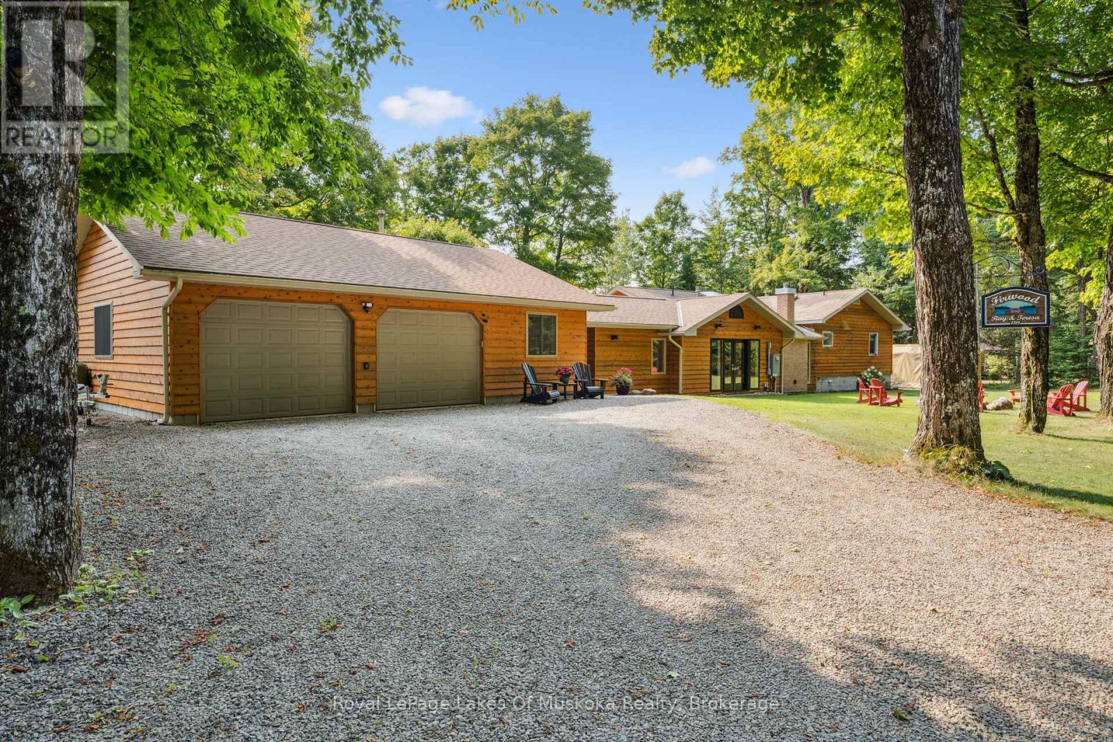 












1319 WOLF CIRCLE

,
Algonquin Highlands (Sherborne),




Ontario
P0A1E0

