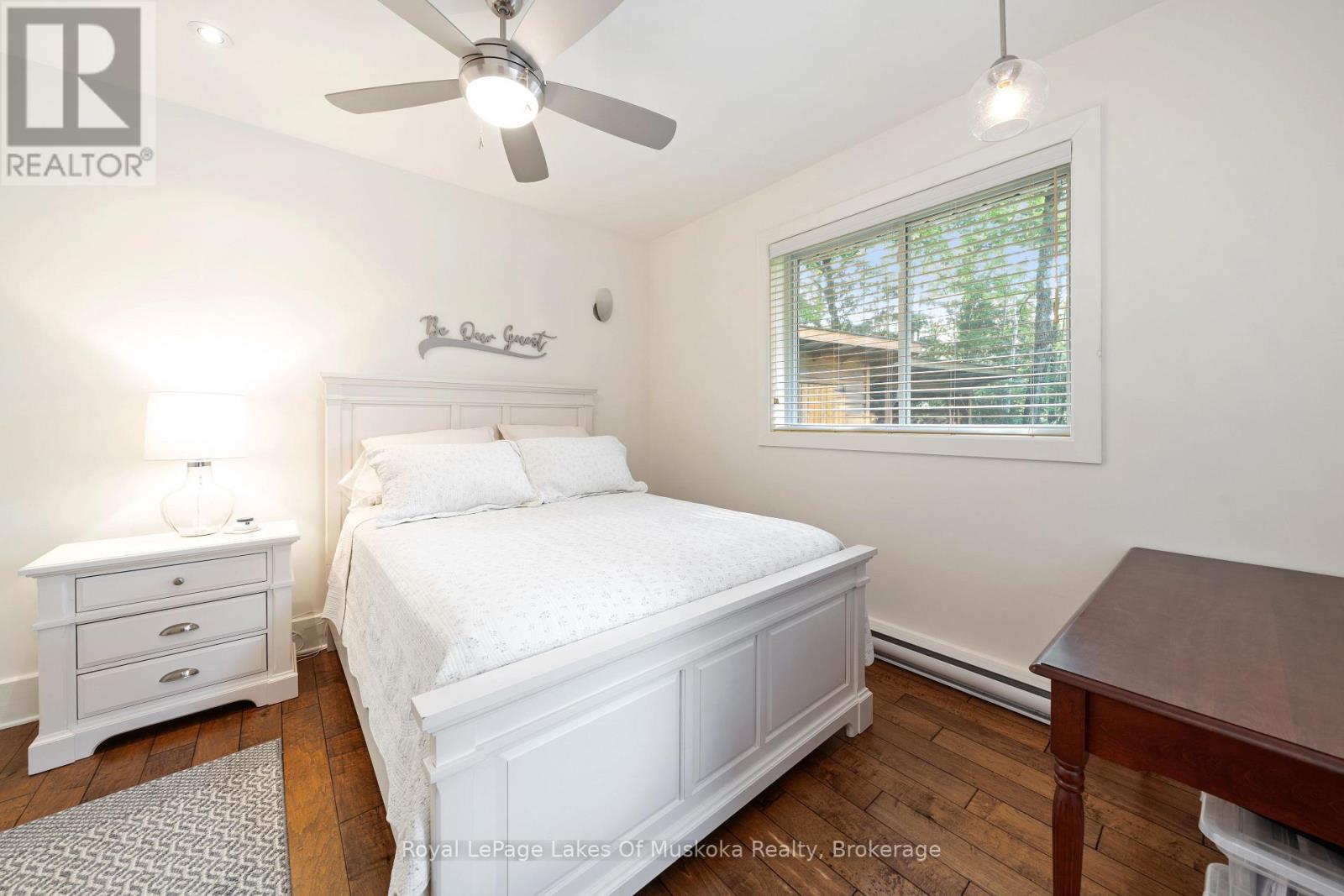 












1319 WOLF CIRCLE

,
Algonquin Highlands (Sherborne),




Ontario
P0A1E0

