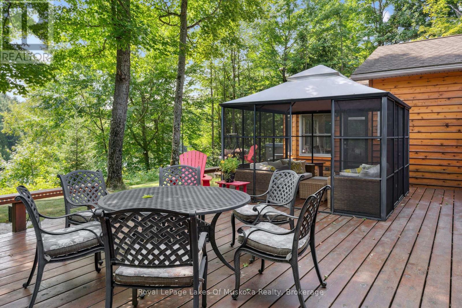 












1319 WOLF CIRCLE

,
Algonquin Highlands (Sherborne),




Ontario
P0A1E0

