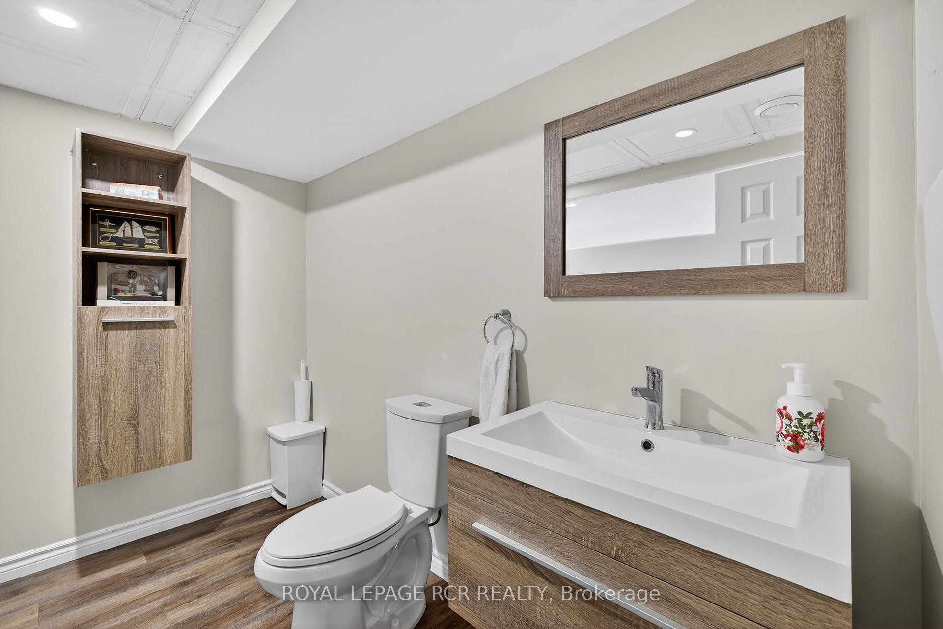 









181


Queen

Street South,
New Tecumseth,




ON
L0G 1W0

