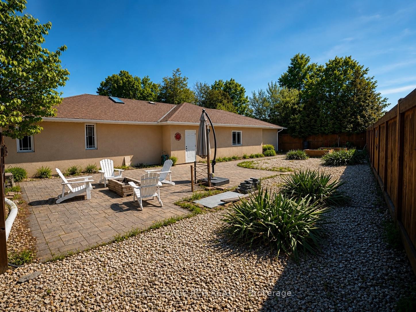 









181


Queen

Street South,
New Tecumseth,




ON
L0G 1W0

