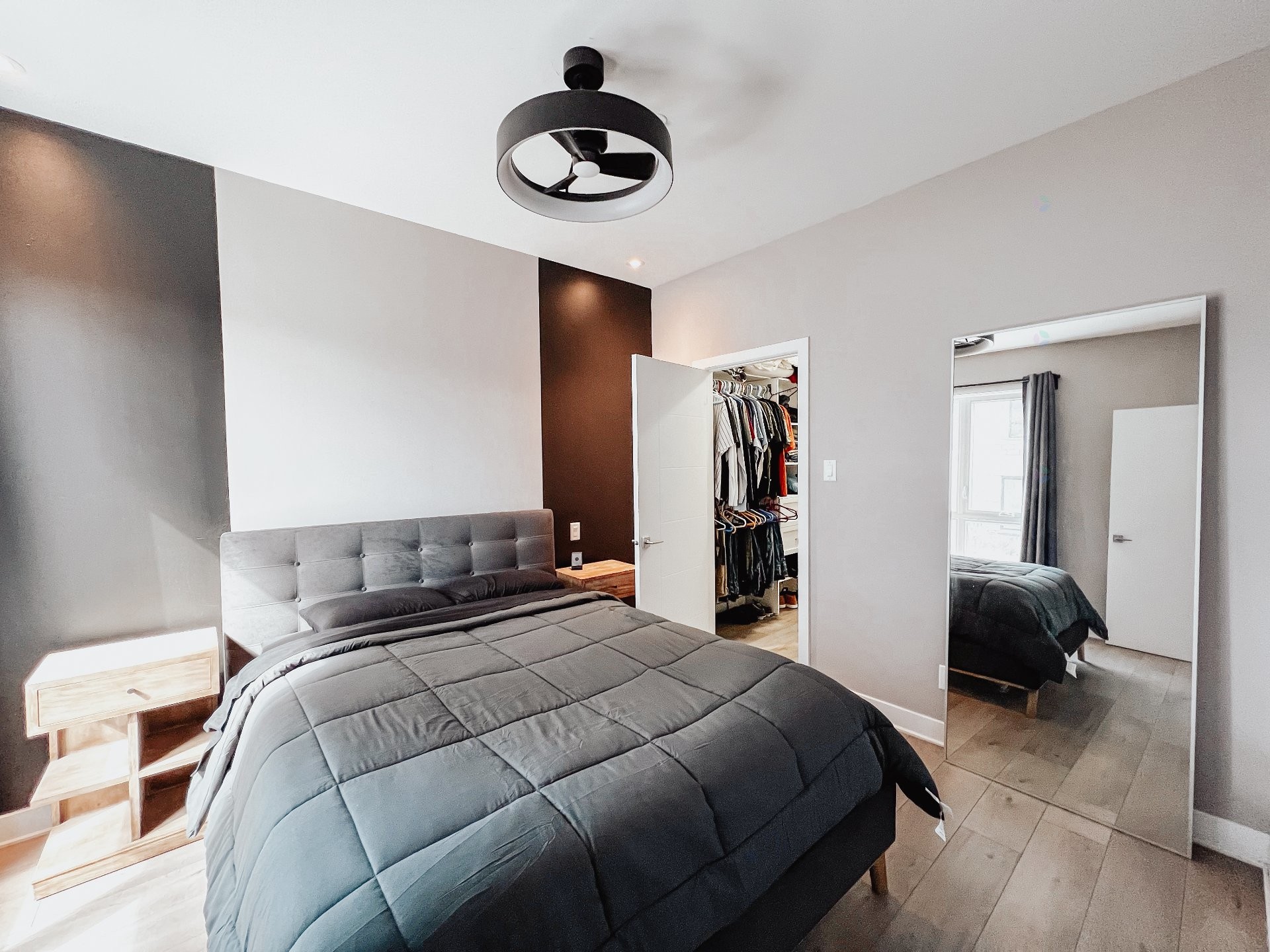 









120


Av. de la Belle-Dame

, 101,
La Prairie,




QC
J5R0T4

