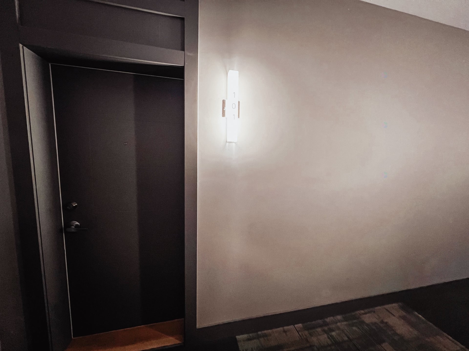 









120


Av. de la Belle-Dame

, 101,
La Prairie,




QC
J5R0T4

