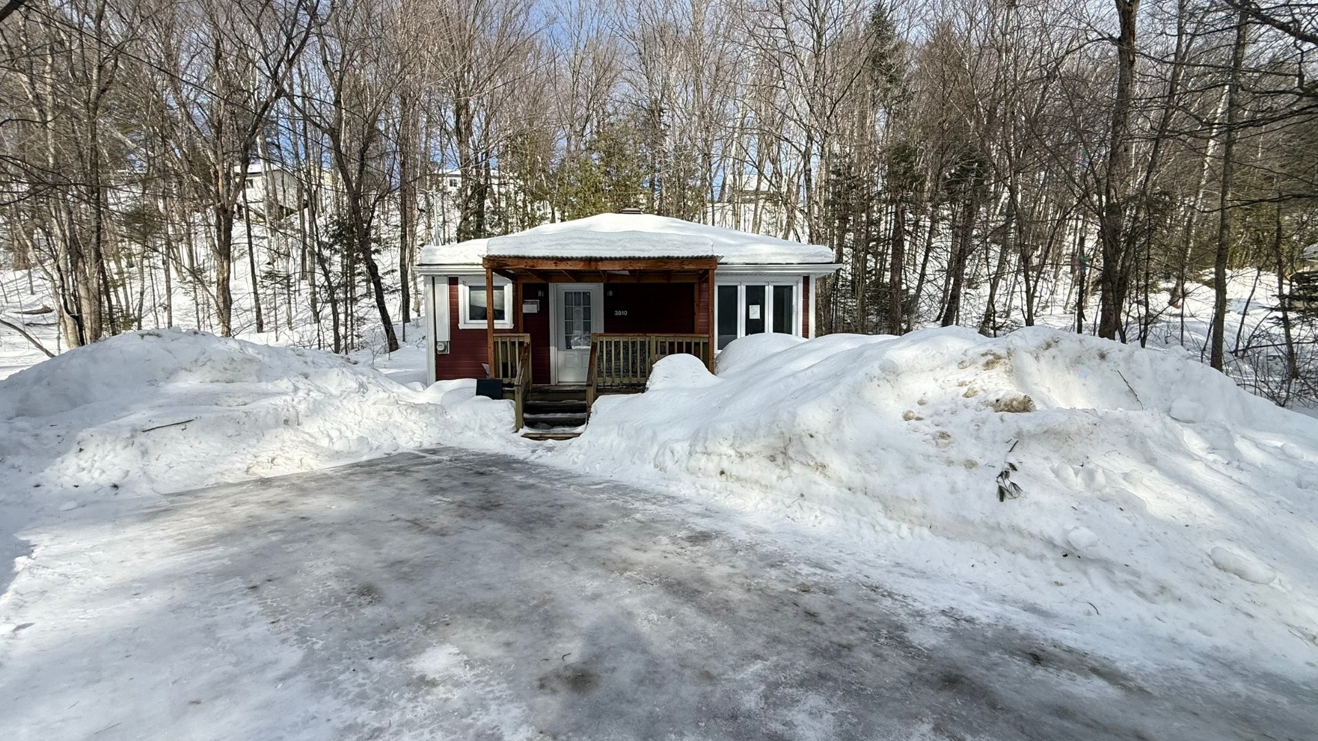 









3810


Rue St-Patrick

,
Rawdon,




QC
J0K1S0

