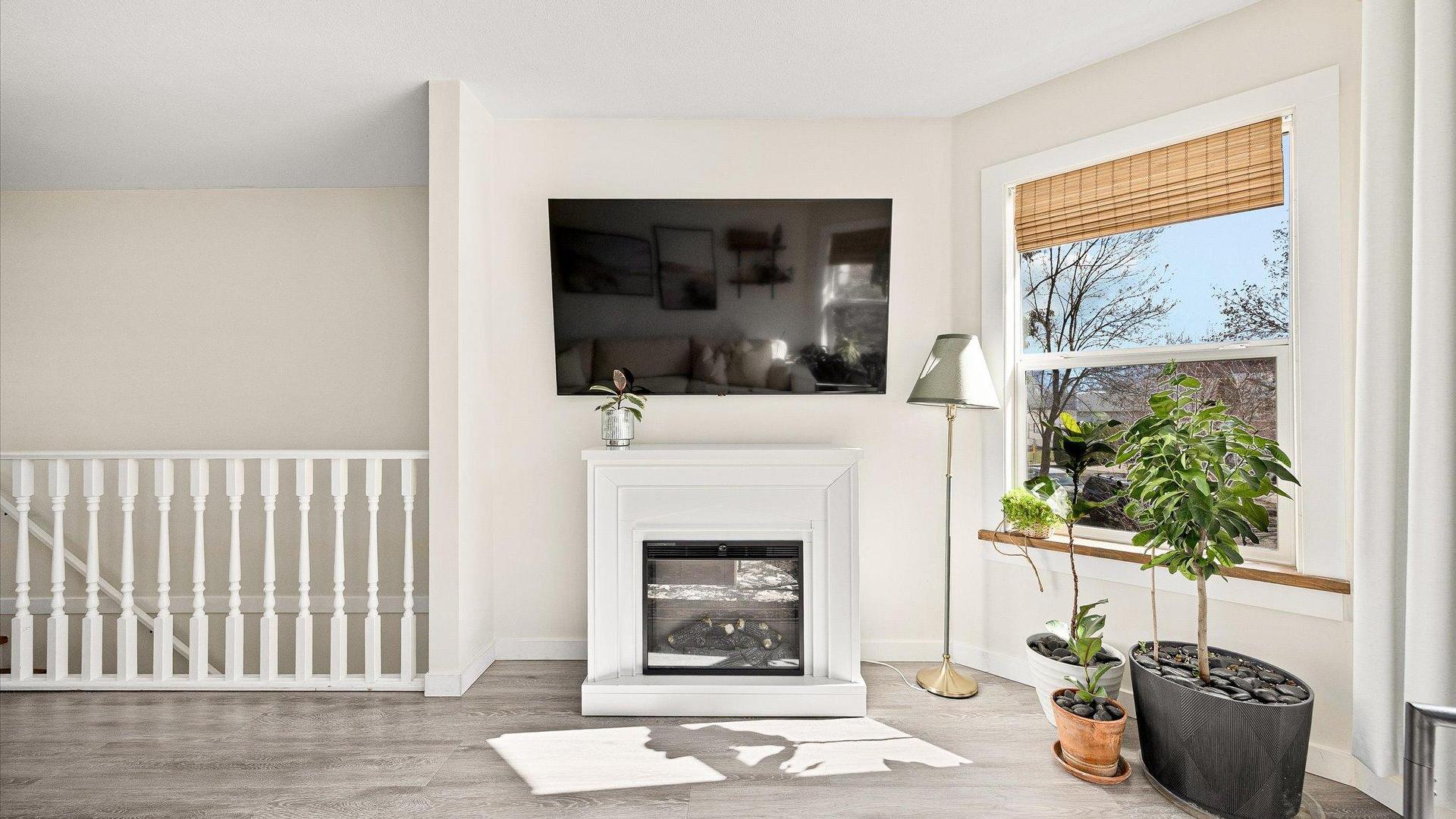 









1872


Millard

Court,
Kelowna,




BC
V1V 1R2

