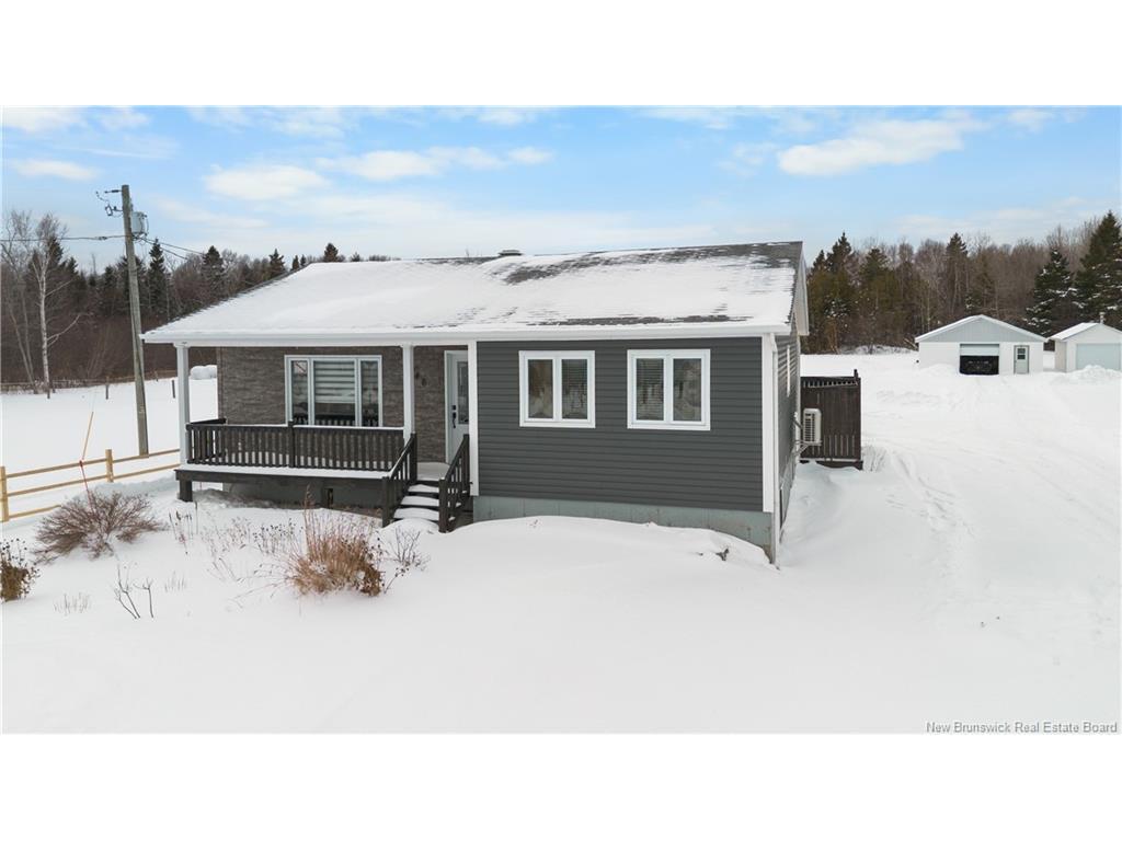 









646


Principale

,
Pointe-Verte,




NB
E8J 3A1

