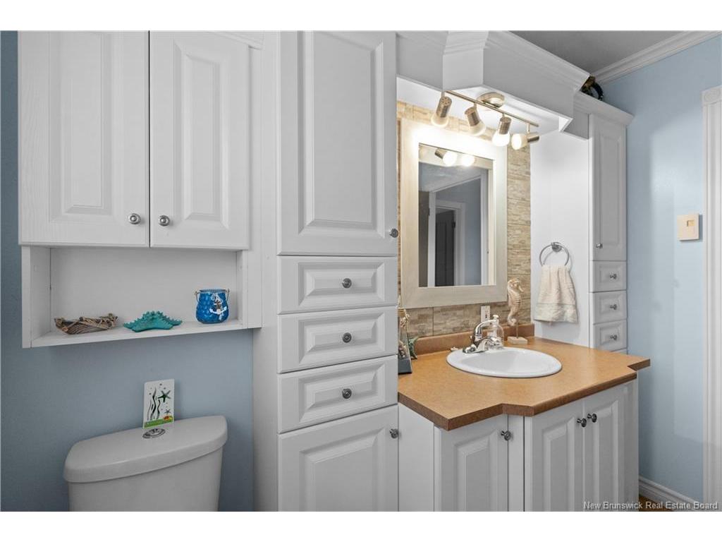 









646


Principale

,
Pointe-Verte,




NB
E8J 3A1

