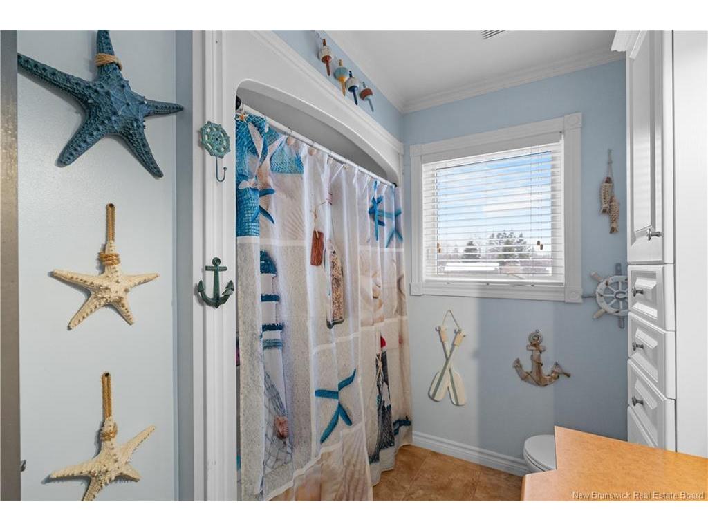 









646


Principale

,
Pointe-Verte,




NB
E8J 3A1

