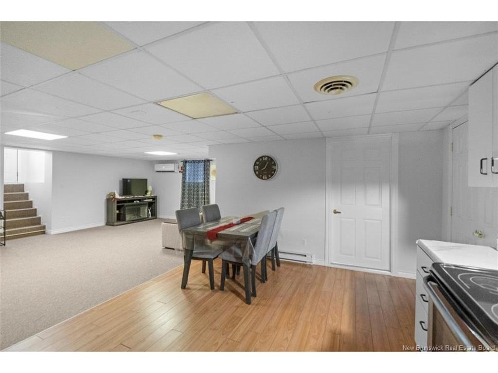 









646


Principale

,
Pointe-Verte,




NB
E8J 3A1

