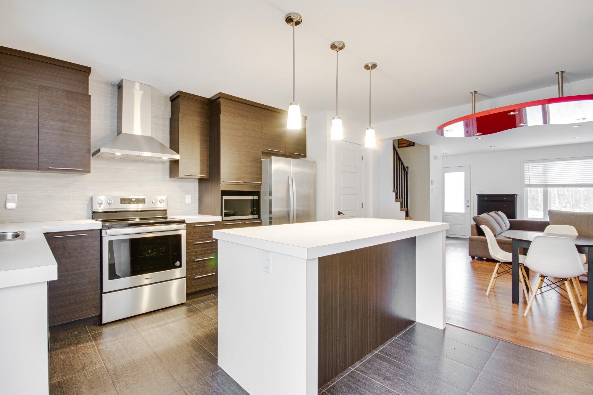 









7219


Boul. Parent

,
Trois-Rivières,




QC
G9C0J8

