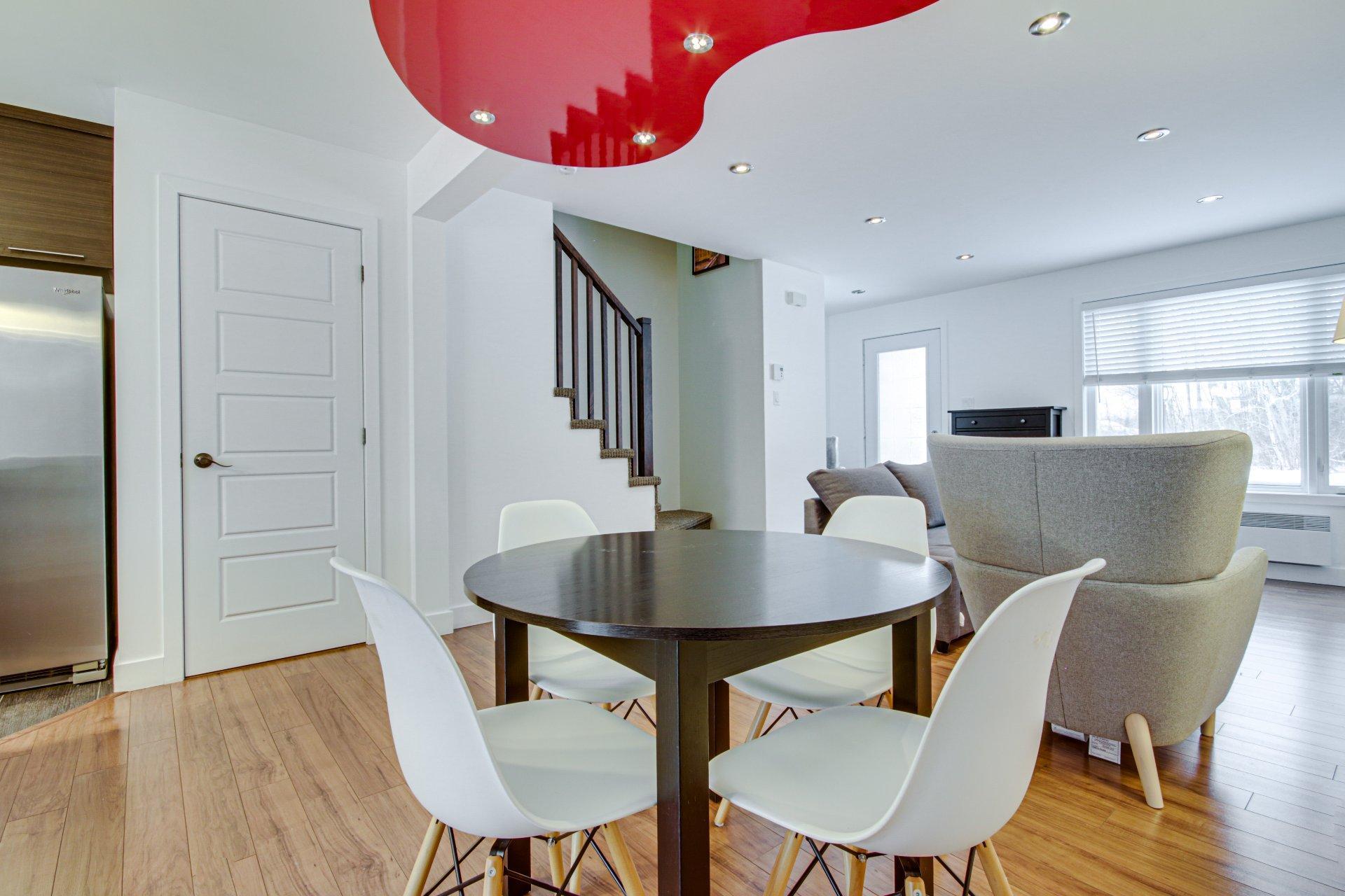 









7219


Boul. Parent

,
Trois-Rivières,




QC
G9C0J8

