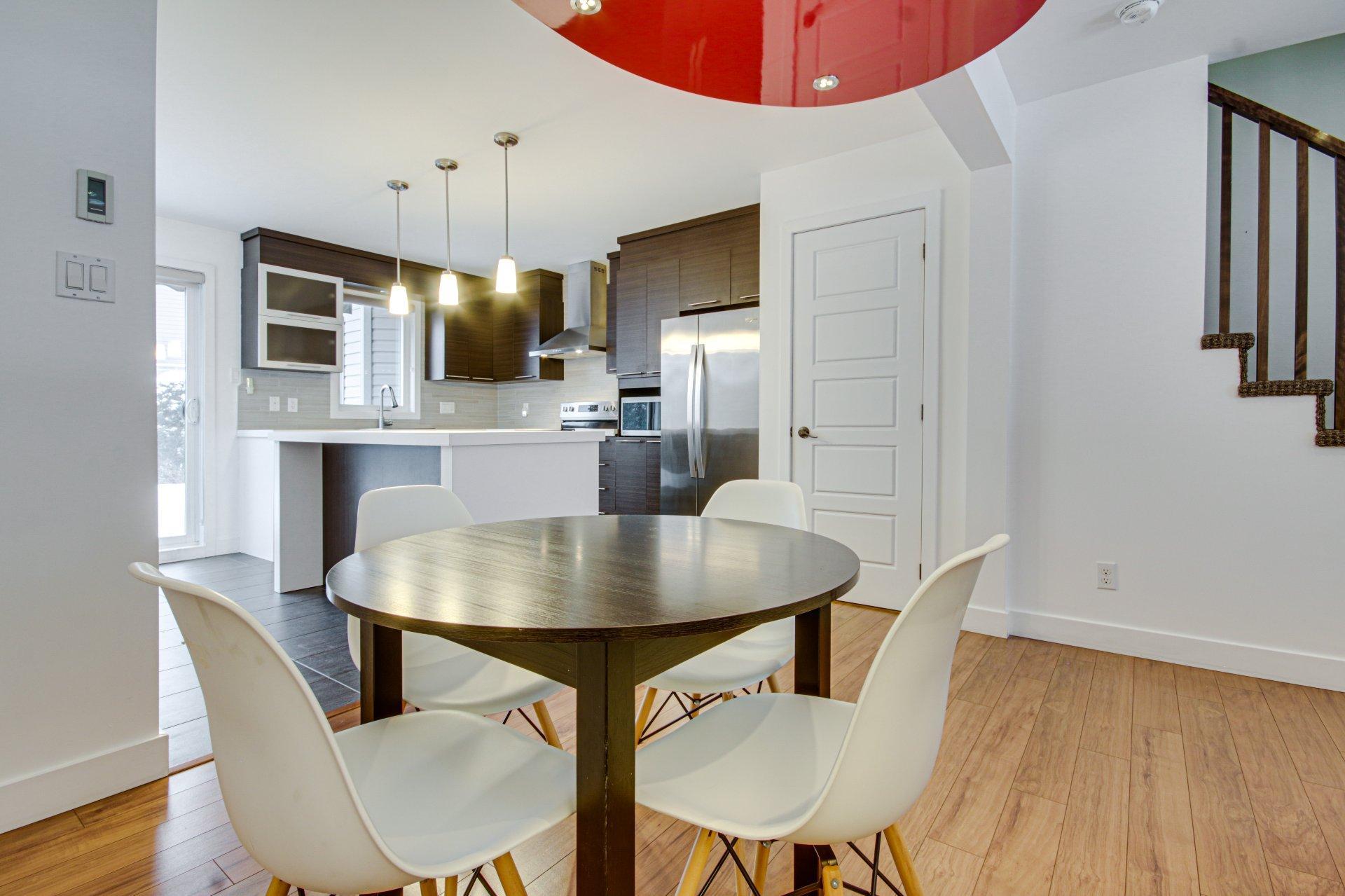 









7219


Boul. Parent

,
Trois-Rivières,




QC
G9C0J8

