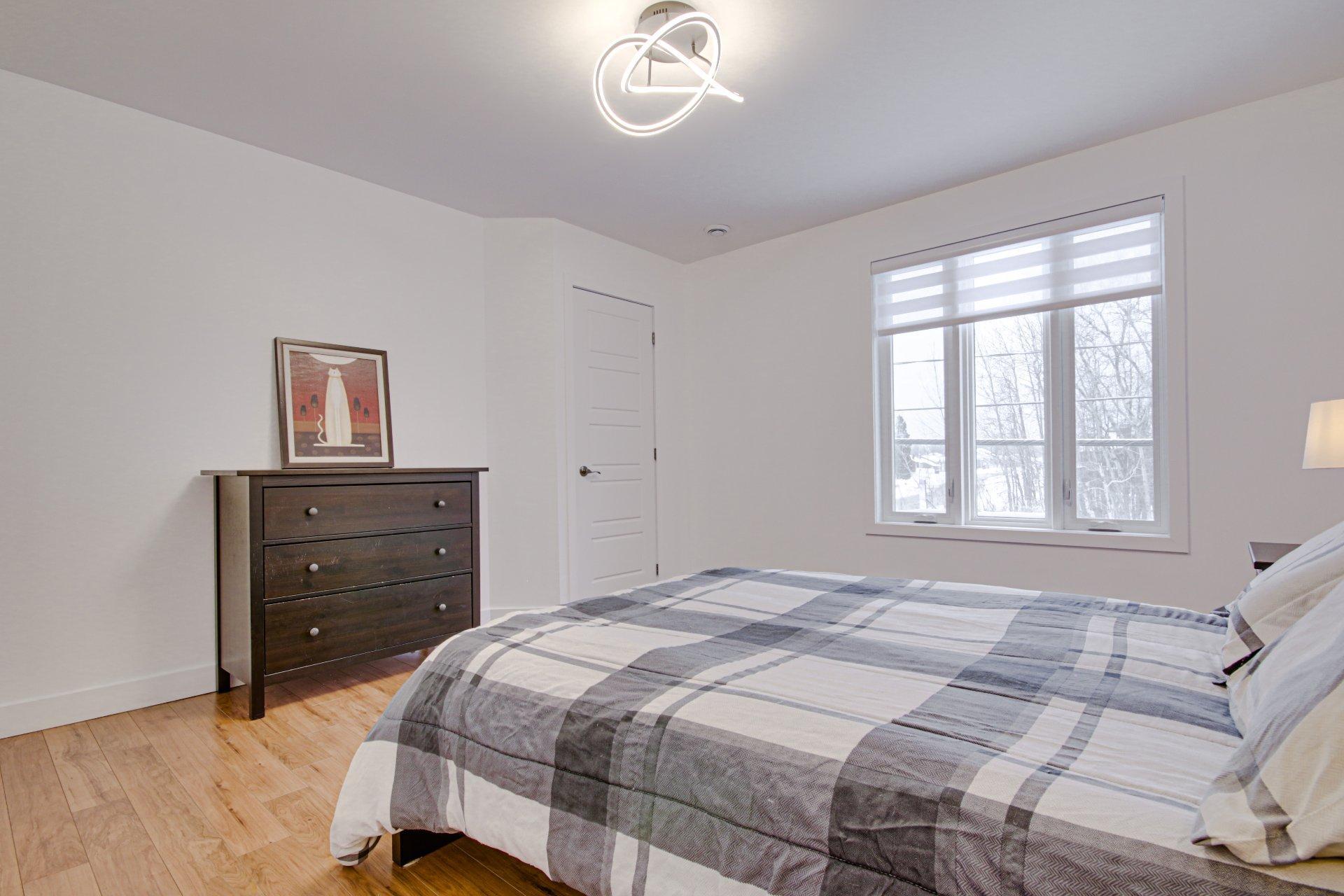 









7219


Boul. Parent

,
Trois-Rivières,




QC
G9C0J8

