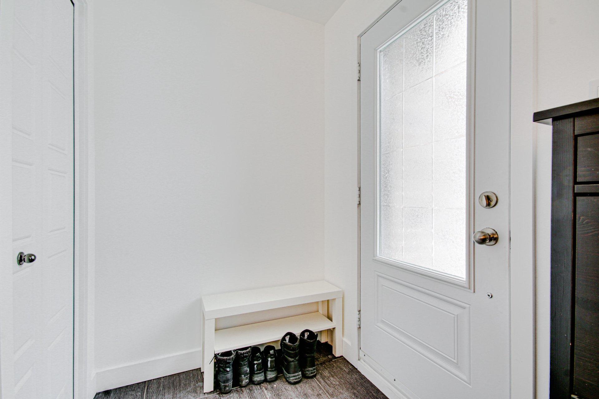 









7219


Boul. Parent

,
Trois-Rivières,




QC
G9C0J8

