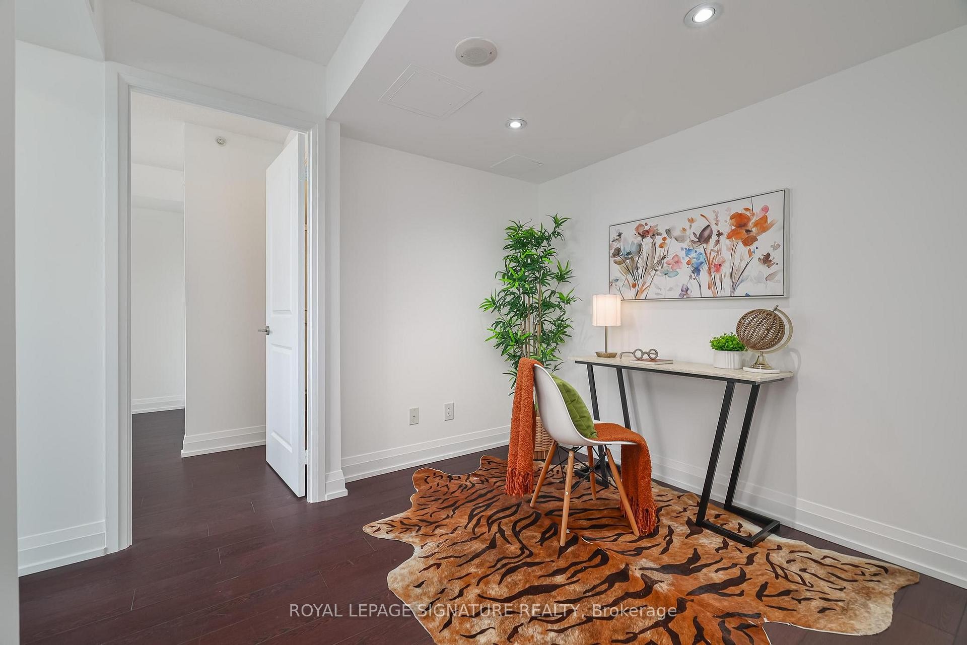 









3520


Danforth

Avenue, 502,
Toronto,




ON
M1L 1E5

