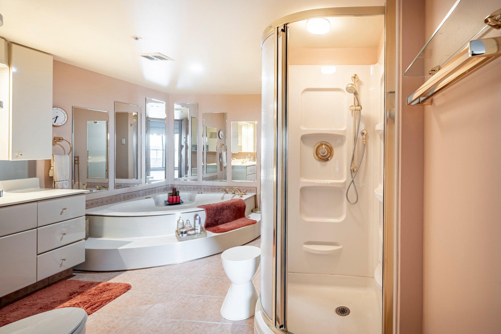 









5115


Boul. de l'Assomption

, 1301,
Montréal (Rosemont/La Petite-Patrie),




QC
H1T4B2

