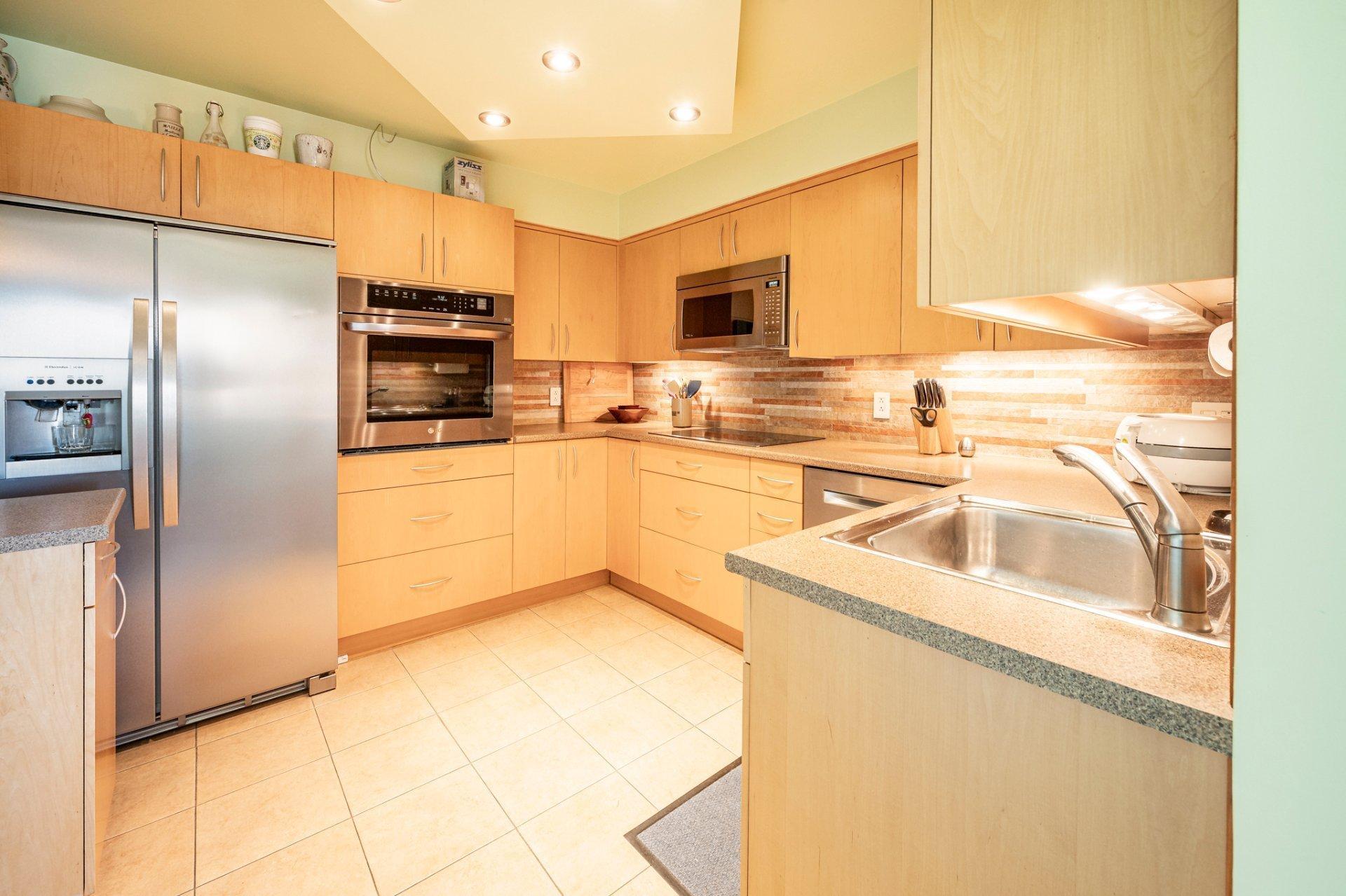 









5115


Boul. de l'Assomption

, 1301,
Montréal (Rosemont/La Petite-Patrie),




QC
H1T4B2

