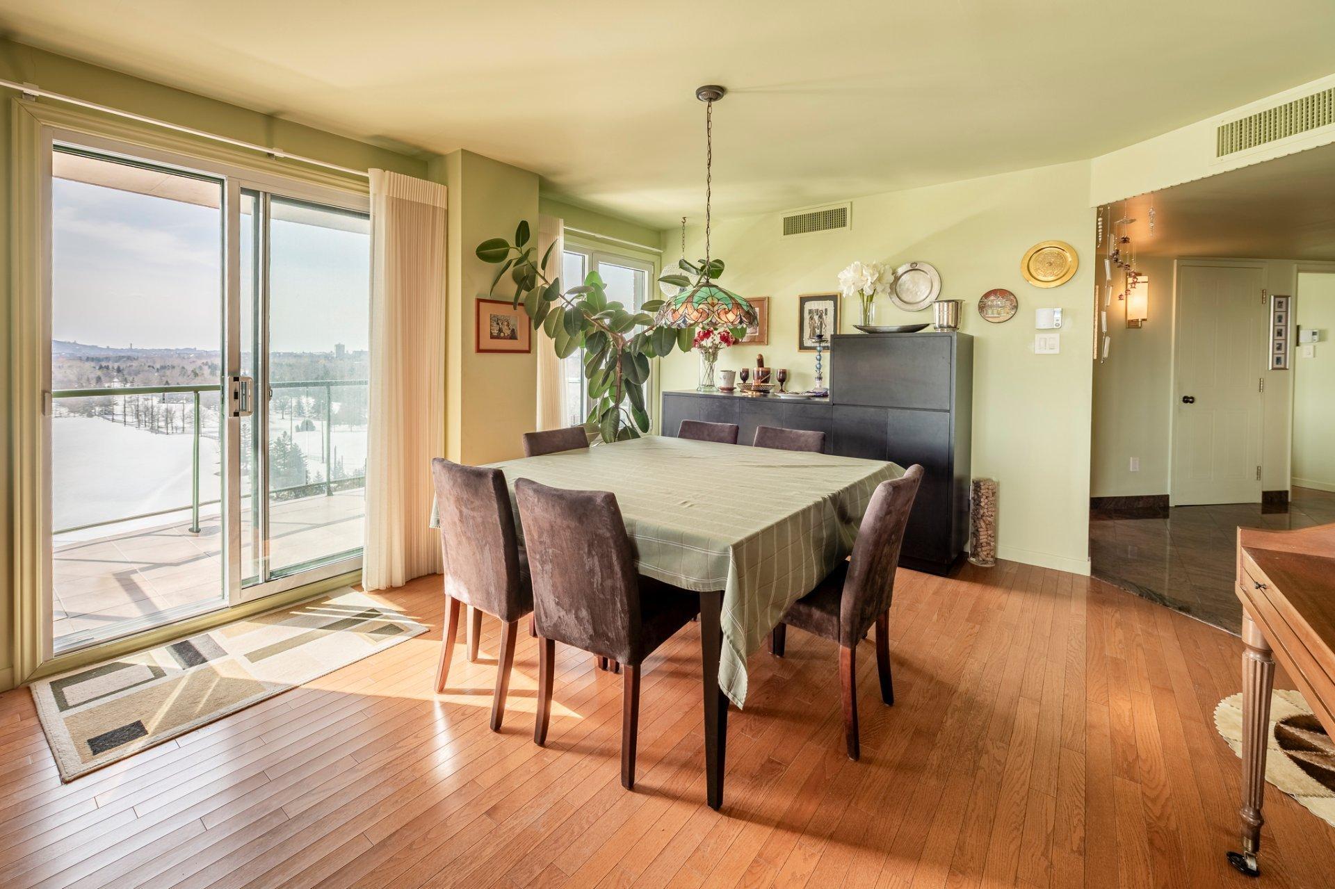 









5115


Boul. de l'Assomption

, 1301,
Montréal (Rosemont/La Petite-Patrie),




QC
H1T4B2

