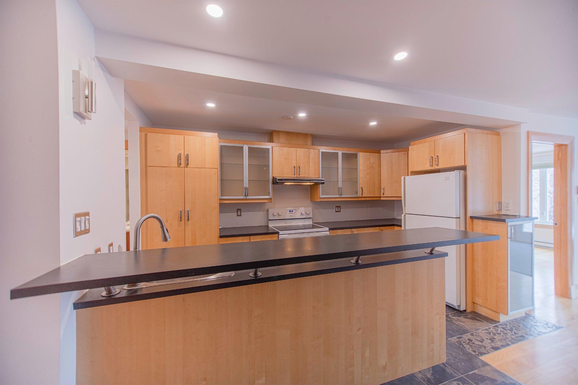 









5266

 - 5270


Rue Garnier

,
Montréal (Le Plateau-Mont-Royal),




QC
H2J3T2

