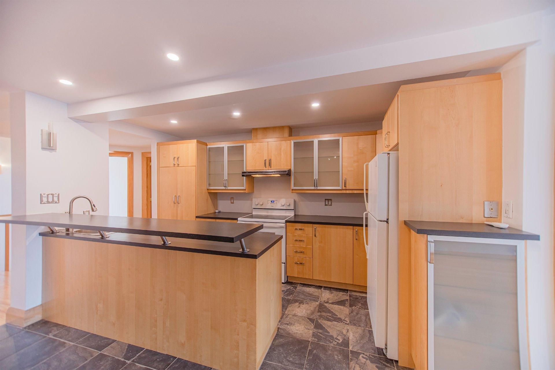 









5266

 - 5270


Rue Garnier

,
Montréal (Le Plateau-Mont-Royal),




QC
H2J3T2

