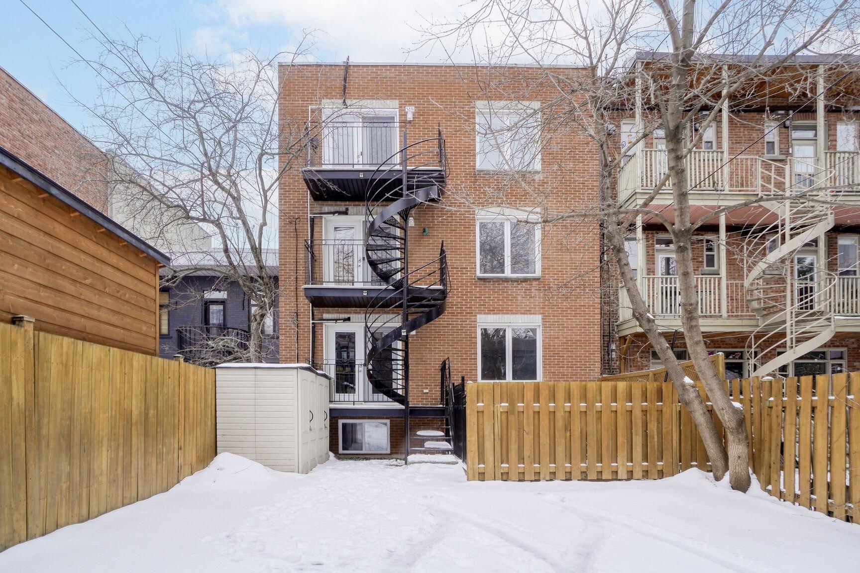 









5266

 - 5270


Rue Garnier

,
Montréal (Le Plateau-Mont-Royal),




QC
H2J3T2

