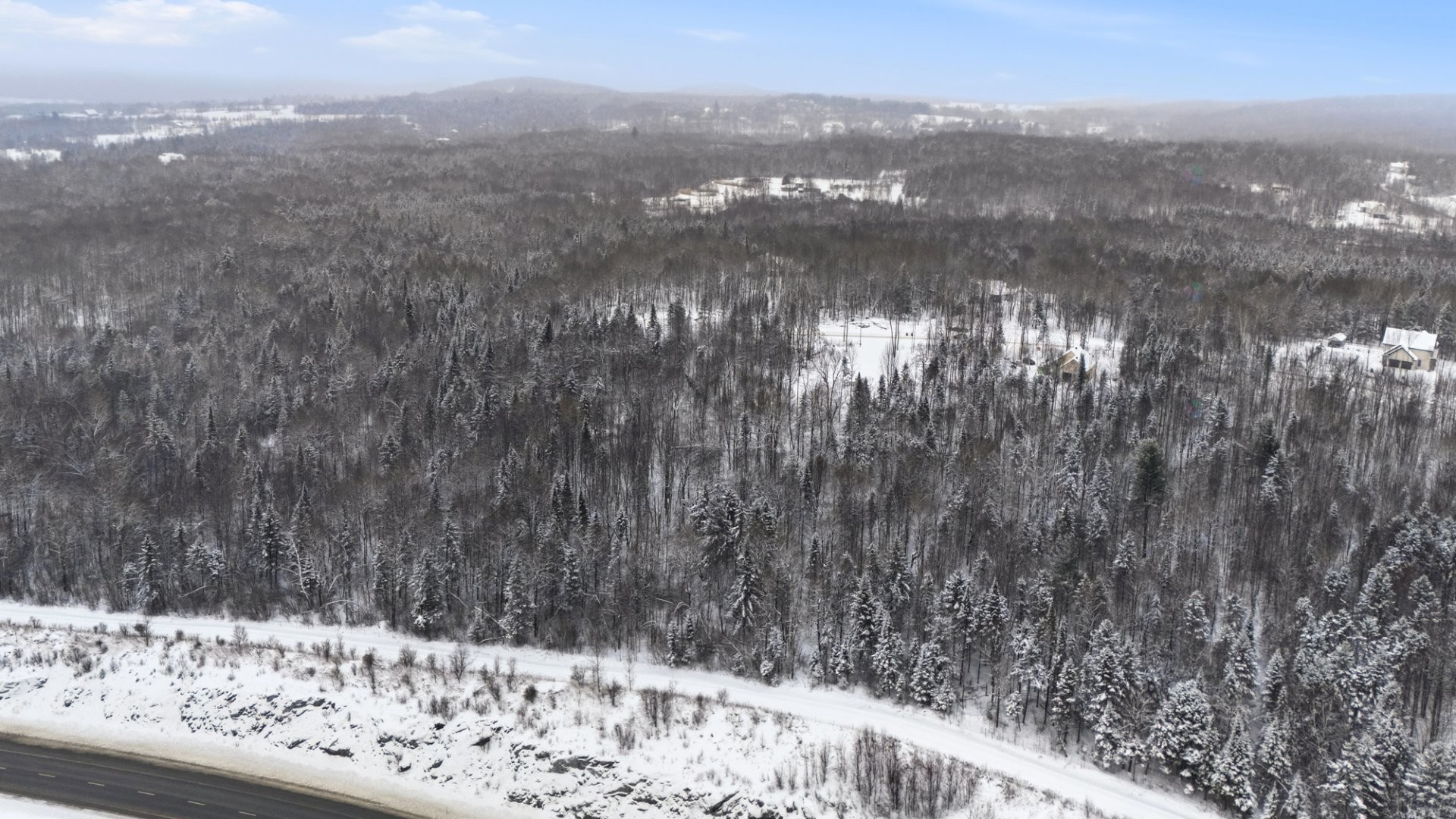 












Rue Victoria

,
Hatley - Canton,







QC
J1H0J2

