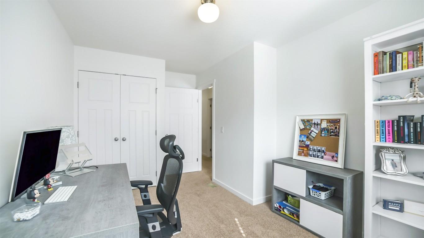 









5485


South Perimeter

Way,
Kelowna,




BC
V1W 5H9

