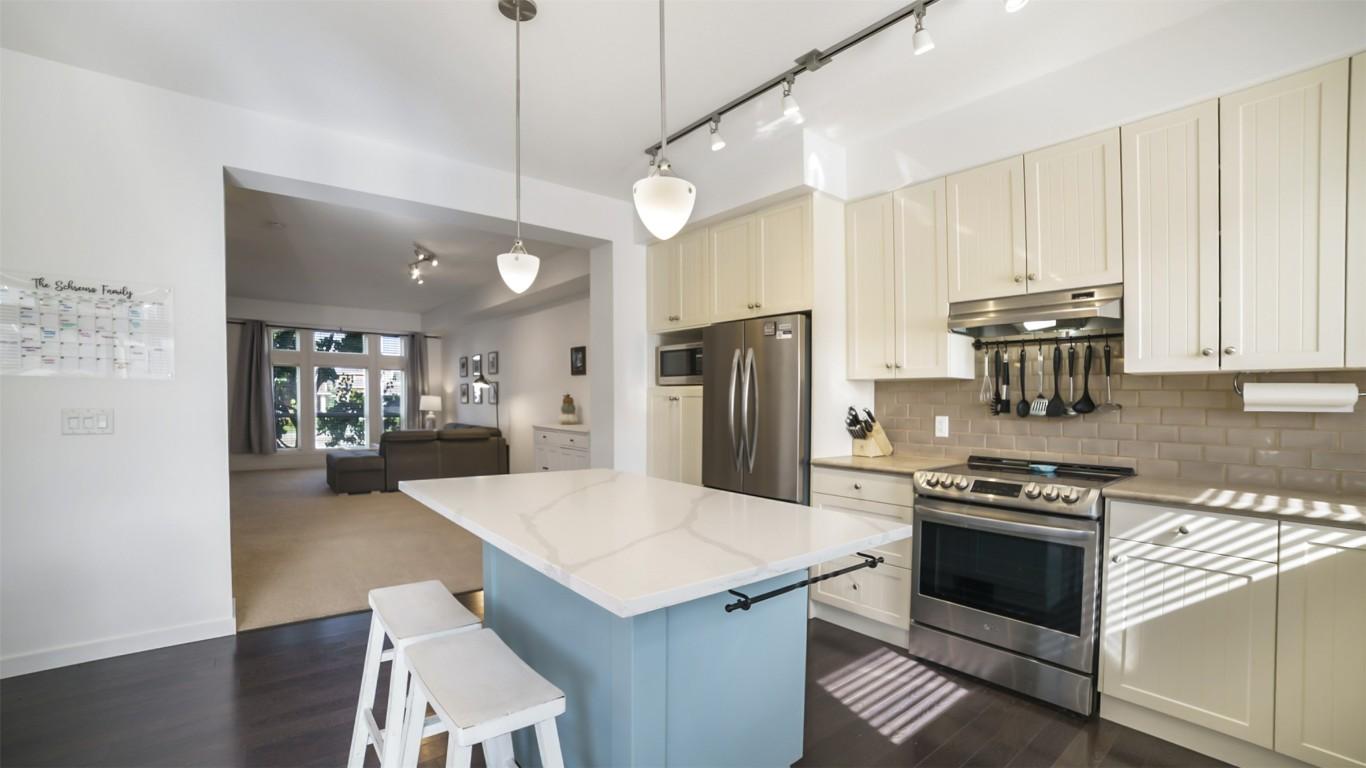 









5485


South Perimeter

Way,
Kelowna,




BC
V1W 5H9

