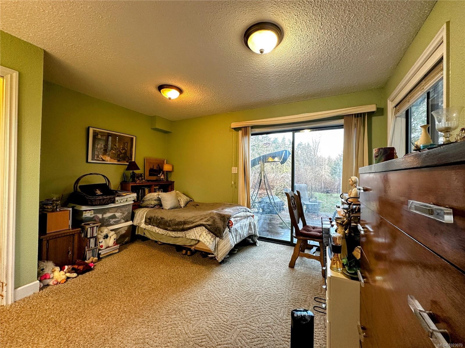 









4447


Yellow Point

Rd,
Ladysmith,




BC
V9G 1G5

