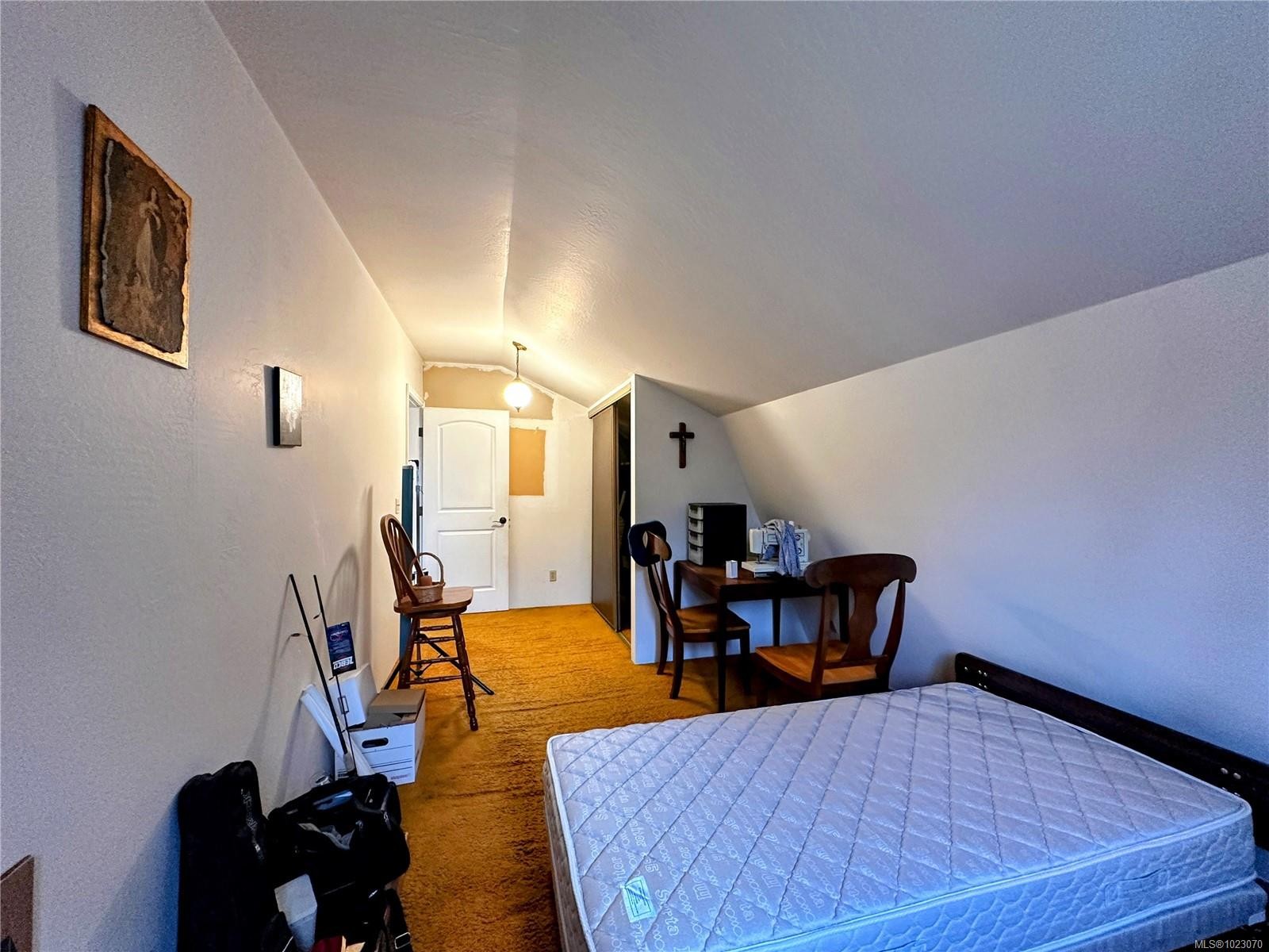 









4447


Yellow Point

Rd,
Ladysmith,




BC
V9G 1G5

