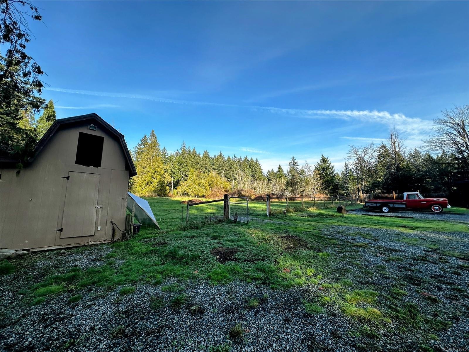 









4447


Yellow Point

Rd,
Ladysmith,




BC
V9G 1G5

