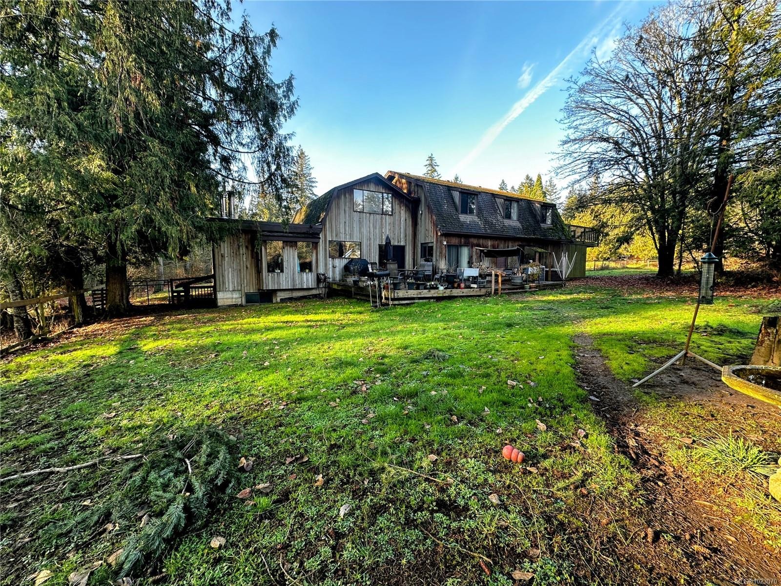 









4447


Yellow Point

Rd,
Ladysmith,




BC
V9G 1G5

