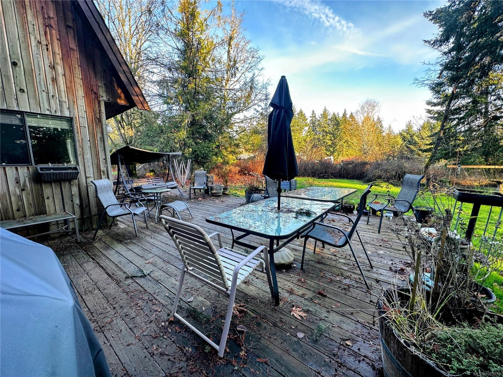 









4447


Yellow Point

Rd,
Ladysmith,




BC
V9G 1G5

