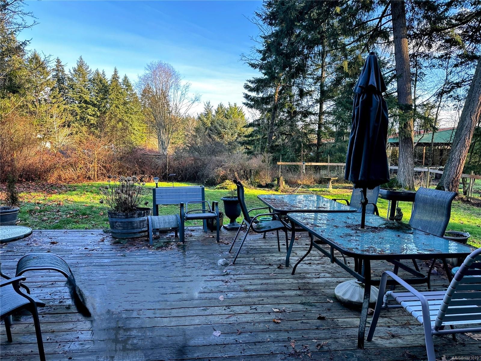 









4447


Yellow Point

Rd,
Ladysmith,




BC
V9G 1G5

