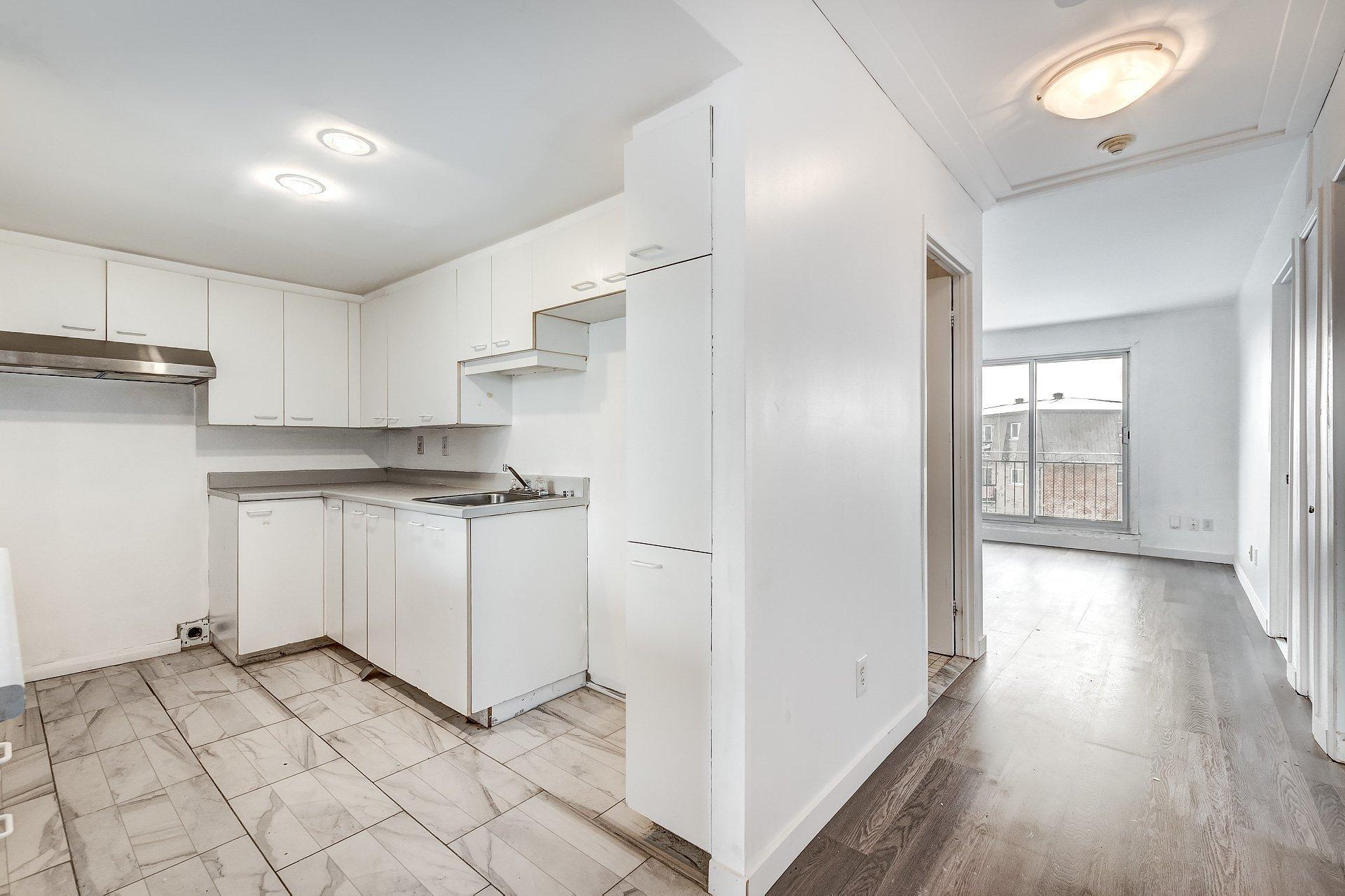 









12


Rue Desrochers

, 7,
Delson,




QC
J5B1C4

