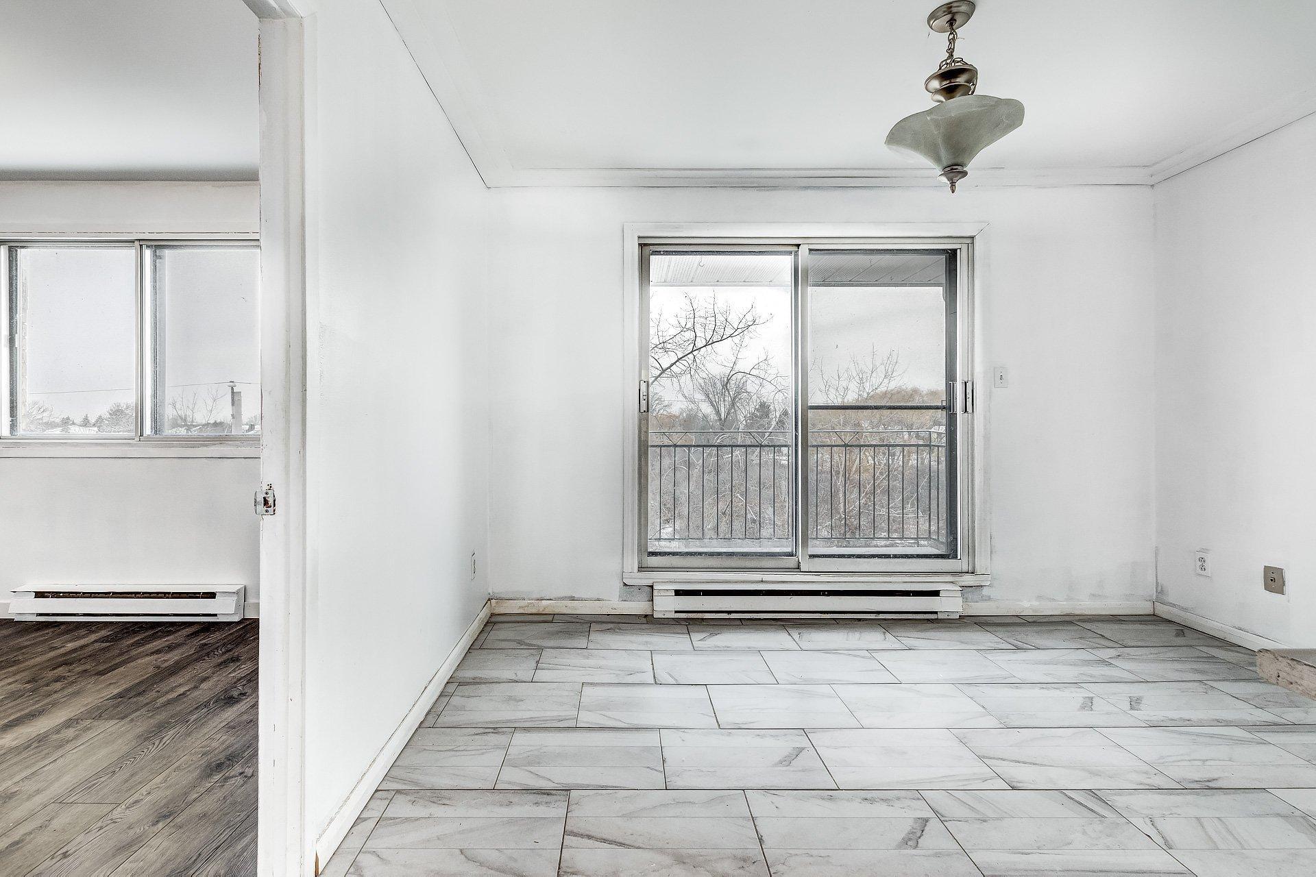 









12


Rue Desrochers

, 7,
Delson,




QC
J5B1C4

