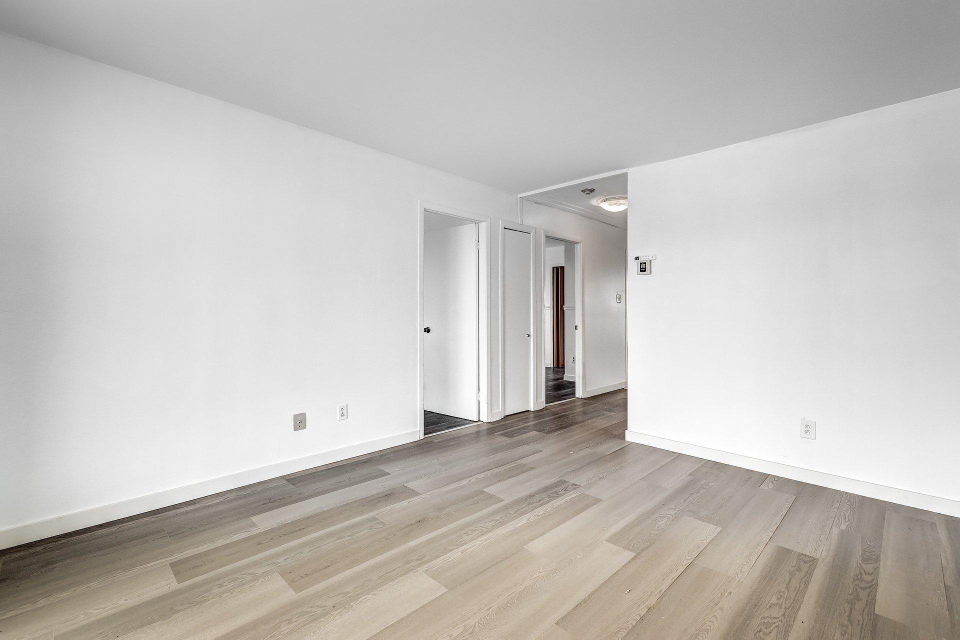 









12


Rue Desrochers

, 7,
Delson,




QC
J5B1C4

