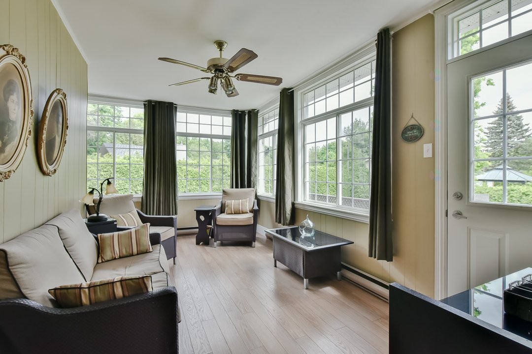 









500


Ch. De La Rabastalière E.

,
Saint-Bruno-de-Montarville,




QC
J3V2A8

