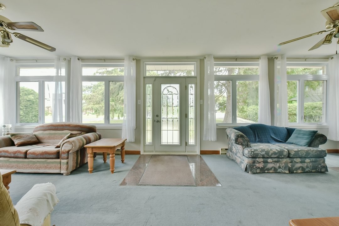 









500


Ch. De La Rabastalière E.

,
Saint-Bruno-de-Montarville,




QC
J3V2A8

